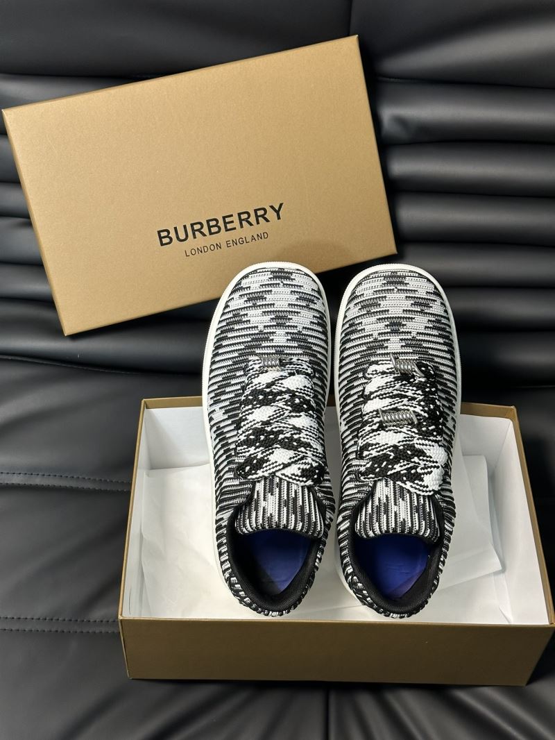 Burberry Low Shoes